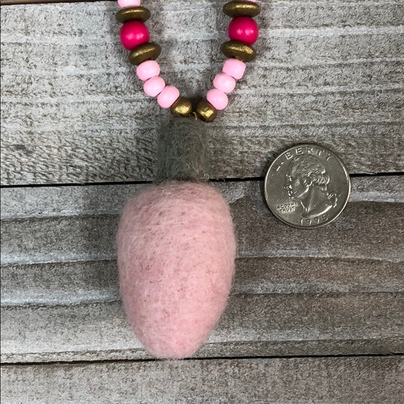 Christmas Lights Necklace - Picture 5 of 6